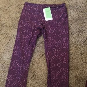 Fabletics PowerHold Lite Capri